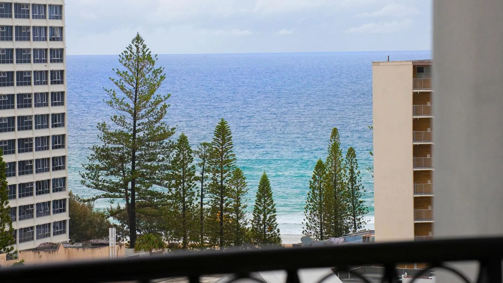 Chevron Renaissance - Spacious 2 Bedroom Haven - Coasthm Gold Coast Apartamento