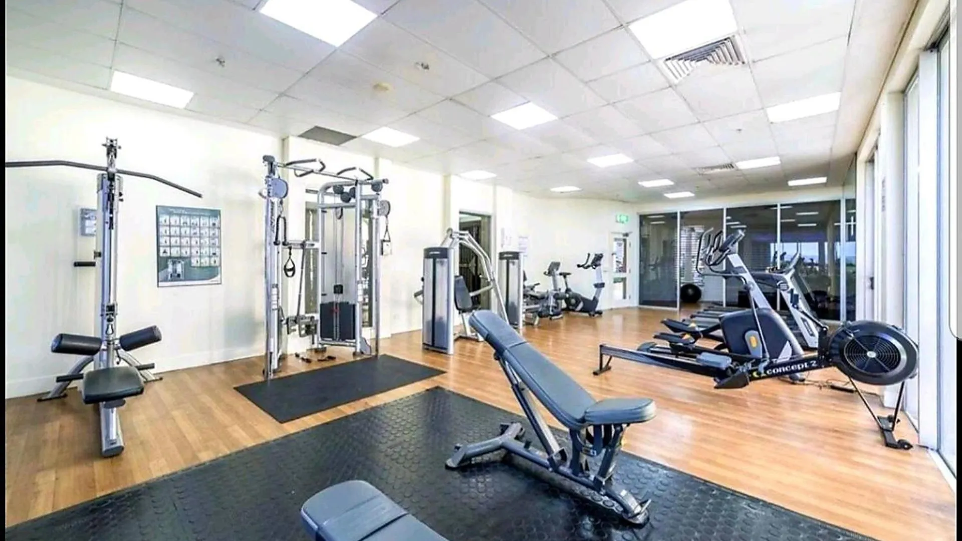 Chevron Renaissance - Spacious 2 Bedroom Haven - Coasthm Gold Coast Australia